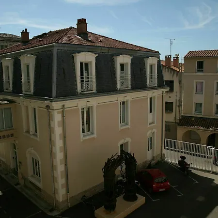 Les Cordeliers Aparthotel 2*